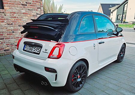 Abarth 595 Competizione Cabrio