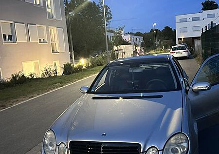 Mercedes-Benz 240