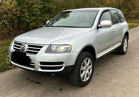 VW Touareg Volkswagen 2.5 R5 TDI Standard