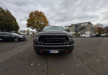 Dodge RAM gebraucht kaufen Dodge RAM 1500 Bighorn Benzin/LPG
