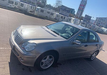 Mercedes-Benz C 180 KOMPRESSOR CLASSIC Classic