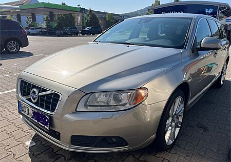 Volvo V70 D3 Geartronic Momentum Momentum