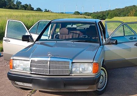 Mercedes-Benz 190D