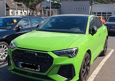 Audi RS Q3 RSQ3 2.5 TFSI S tronic quattro - Werksgarantie