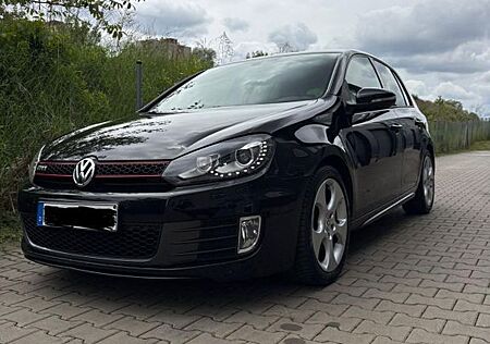 VW Golf Volkswagen 2.0 TSI DSG GTI GTI