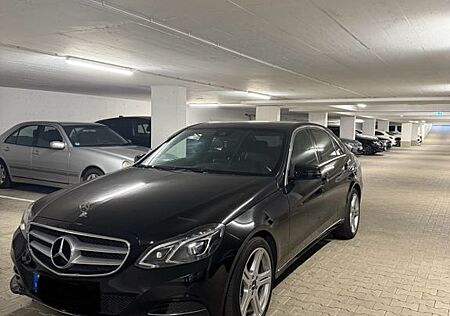 Mercedes-Benz E 250 CDI 4MATIC AVANTGARDE Autom. AVANTGARDE