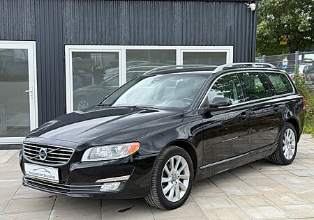 Volvo V70 Kombi Summum Automatik/Euro6/TÜV Neu/1-Hand