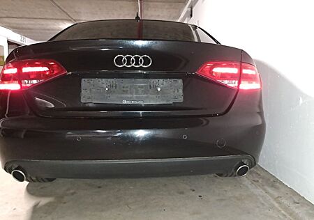 Audi A4 2.7 TDI B8 (DPF) Limousine Automatik