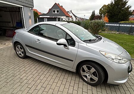 Peugeot 207 CC Platinum 120 Platinium