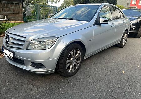 Mercedes-Benz C 220 CDI BlueEFFICIENCY