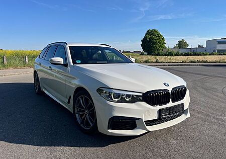 BMW 530d Sport-Aut M Paket LEDAlcantaraDABKameraAHK