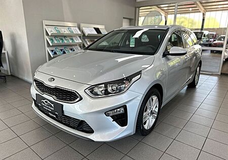 Kia Cee'd Sportswagon ceed Sportswagon 1.6 CRDi 1.Hand|Navi|Kamera