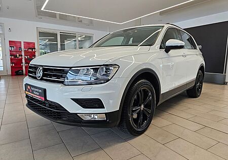 VW Tiguan Volkswagen 2.0TDI *COMFORTLINE*4MOTION*DSG*NAVI*AHK*