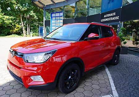 SsangYong Tivoli 1.6 e-XGi 160 CRYSTAL 2WD