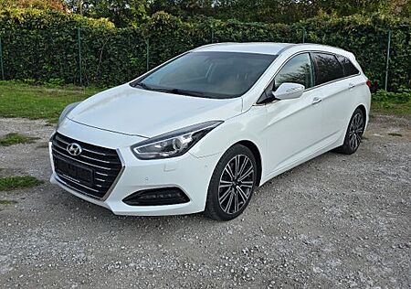 Hyundai i40 1.7 CRDi 104kW blue Premium DCT Premium