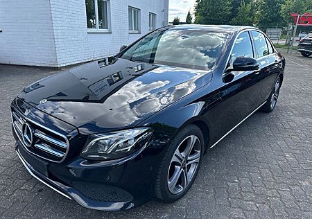 Mercedes-Benz E 220 d Avantgarde Comand LED Headup Kam Panora