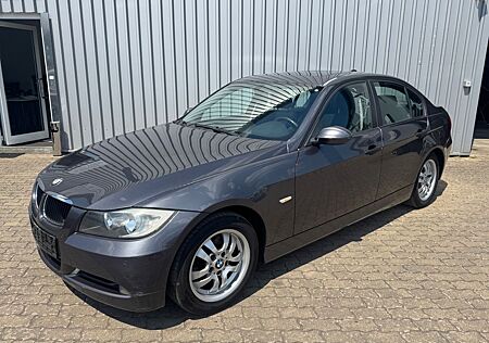 BMW 320d 1.Hand Navi PDC Klimaautomatik