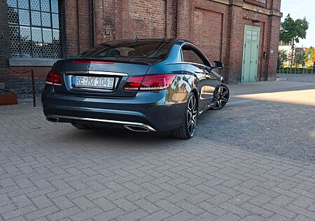 Mercedes-Benz 350 AKTION Bluetech 9G-TRONIC AMG Coupé