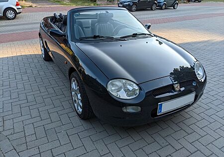 MG MGF 1.8i -