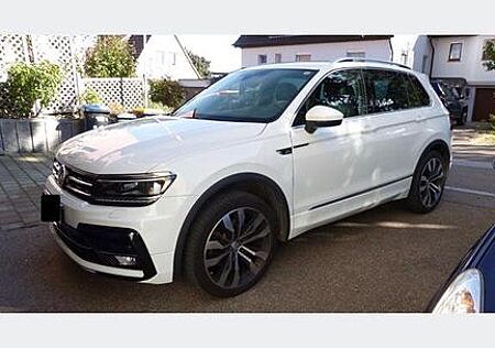 VW Tiguan Volkswagen Tiguan2.0/ 220PS/4 Motion/ Rline/ Vollausstatung