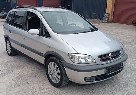 Opel Zafira A Njoy