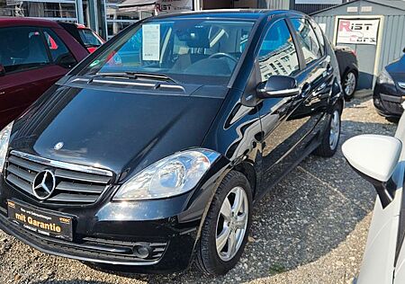 Mercedes-Benz A 160 5. Türen Sitzheizung PDC AHK Tüv 01.2028