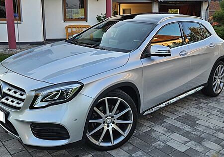 Mercedes-Benz GLA 250 AMG 360° Pano Harman COMAND LED AHK EDW