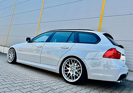 BMW 330d Touring -