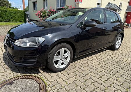 VW Golf Volkswagen 1.2 TSI ALU KLIMAAUTOMATIK SITZHEIZUNG