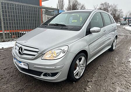 Mercedes-Benz B 150 Elegance *Klima*Einparkhilfe*SHZ*