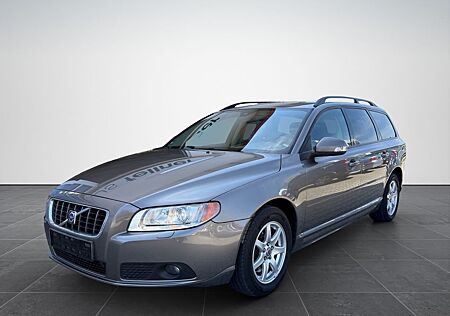 Volvo V70 Kombi Momentum D4 2.4 Automatik/TÜV NEU