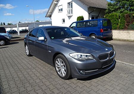 BMW 520d Automatik, Bi-Xenon, Navi, AHK, PDC