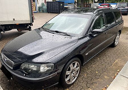 Volvo V70 D5 Black Edition - Liebhaberfahrzeug