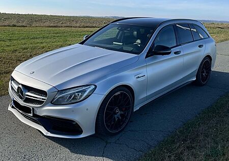 Mercedes-Benz C 63 AMG C 63 S AMG