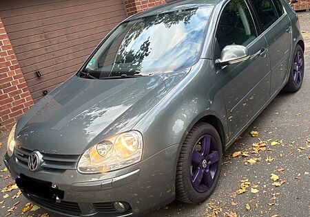 VW Golf Volkswagen 1.9 TDI DPF BlueMotion United United