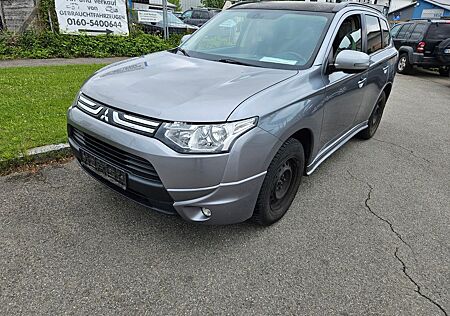 Mitsubishi Outlander 2,2 DIESEL 2WD+6GANG+EURO5+KLIMA