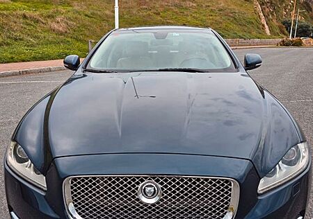 Jaguar XJ Luxury 3.0 V6 Diesel S Luxury