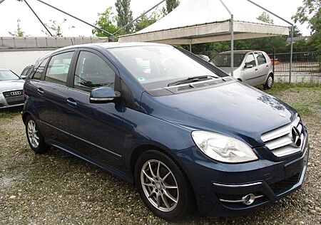 Mercedes-Benz B 200 CDI Automatik Navi Parktronik Sitzheizung