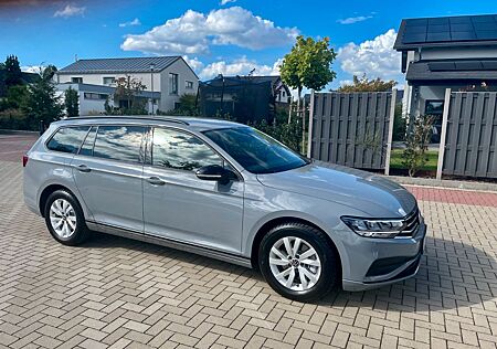 VW Passat Variant Volkswagen 1.5 TSI OPF DSG AHK LED