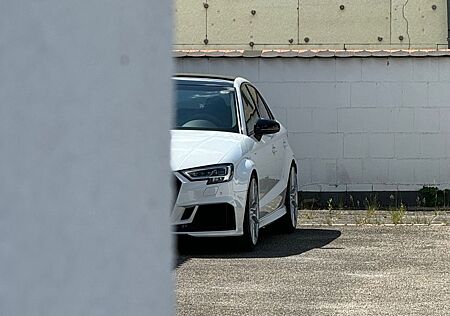 Audi RS3 2.5 TFSI S tronic quattro -
