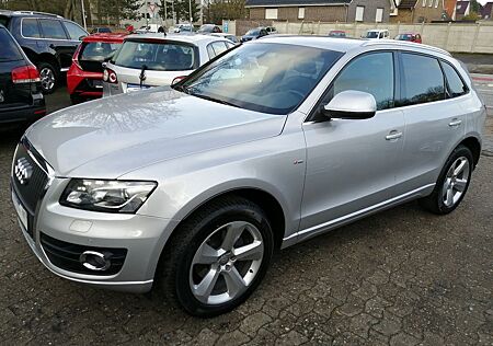 Audi Q5 2.0 TDI quattro/Navi