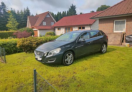 Volvo V60 D3 Summum Summum