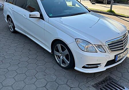 Mercedes-Benz E 220 BlueTEC T