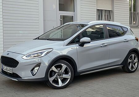 Ford Fiesta Active Plus Vollausstattung, Service neu