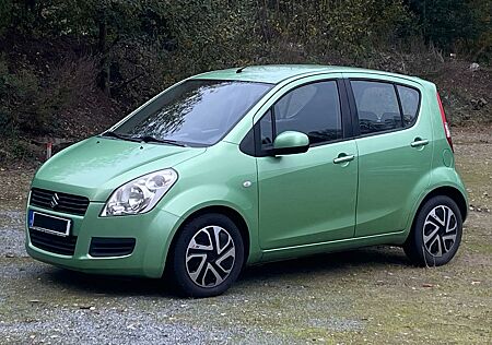 Suzuki Splash 1-Hand,Scheckheft,Klima,Sitzheizung,Tüv 11/2027