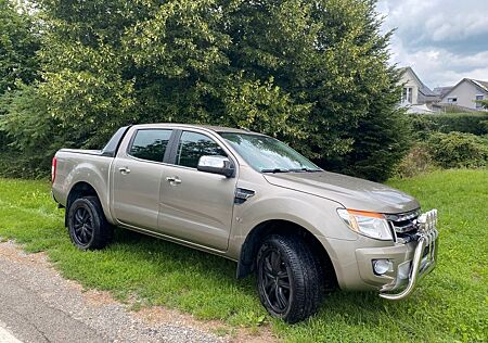 Ford Ranger 3,2 Diesel Limited Doppelkabine 4x4/AUT