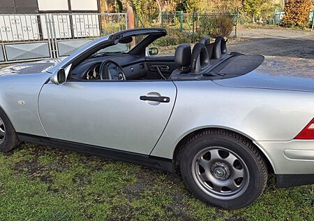Mercedes-Benz SLK 200