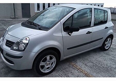 Renault Modus 1.6. 76000 km. TÜV 09.2026