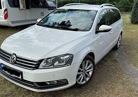VW Passat Variant Volkswagen 2.0 TDI DSG 125kW Highline BM...