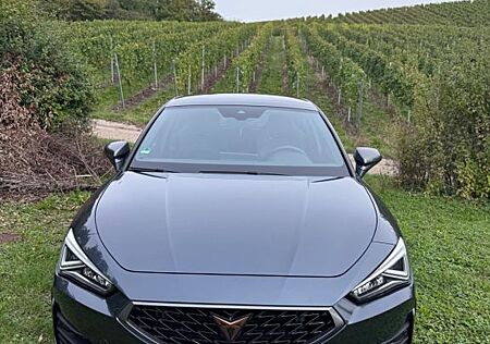 Cupra Leon 1.4 e-HYBRID 180kW VZ DSG/Gar./ACC/XL-Paket